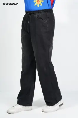 Classic Wide-Leg Relaxed Fit Jeans